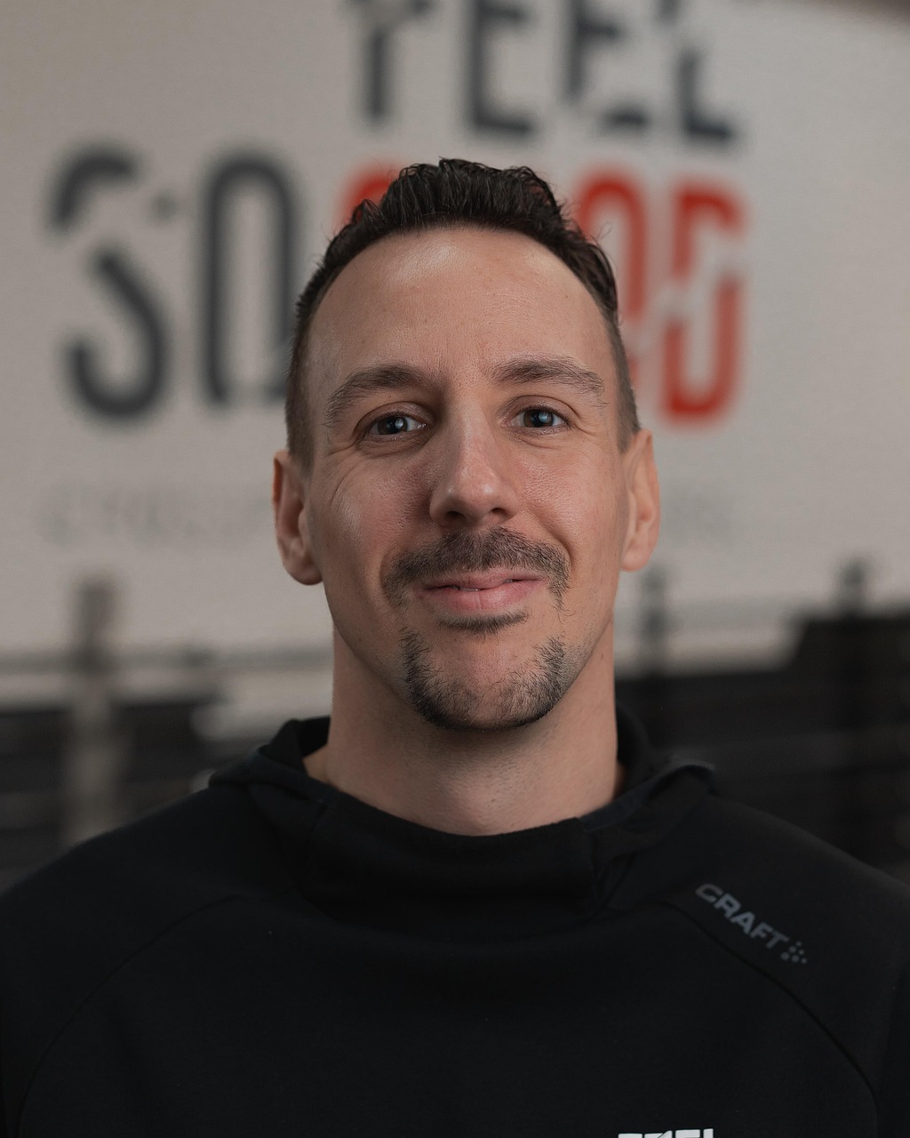 découvrez des solutions de support pour employés afin d'améliorer leur bien-être, leur productivité et favoriser un environnement de travail positif au sein de votre entreprise.