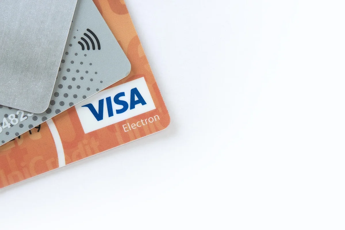 Découvrez comment la mastercard dual transforme vos paiements en 2026