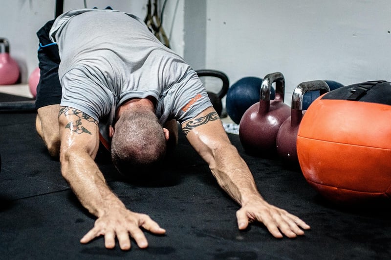Découvrez la meilleure formation tatoueur à Lyon en 2026 et transformez votre passion